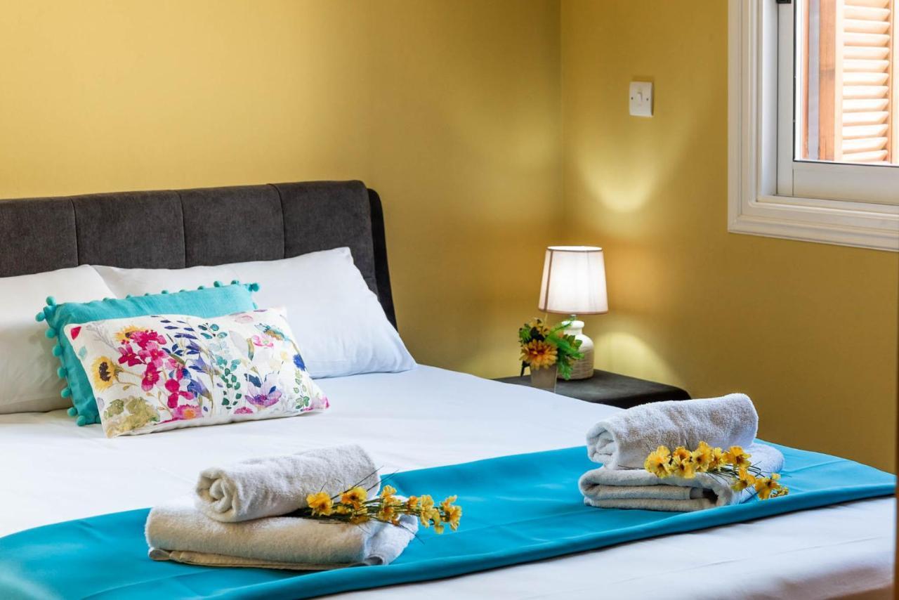 Tequila Sunrise By Ezoria Villas Coral Bay Exterior foto