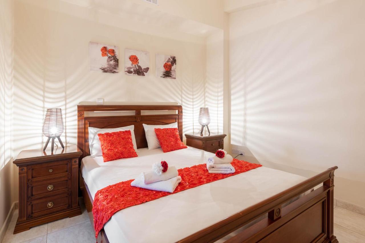 Tequila Sunrise By Ezoria Villas Coral Bay Exterior foto